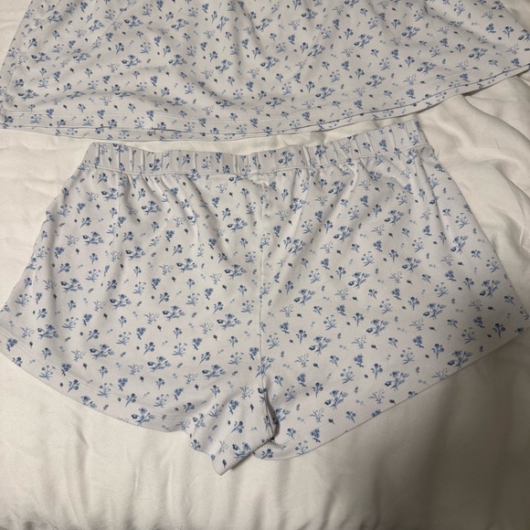 Lake Pajamas Pima Cotton Ruffle Shorts Set French Blue Floral Pajama Set Size M - Picture 8 of 17